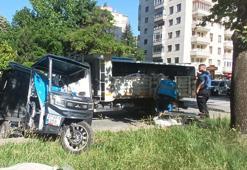 Kayseri’de otomobil ile elektrikli bisiklet çarpıştı: 5 yaralı