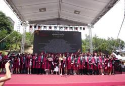 İstanbul Kent Üniversitesi’nde mezuniyet coşkusu