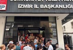 CHP İzmir İl Başkanlığı'nda gerginlik