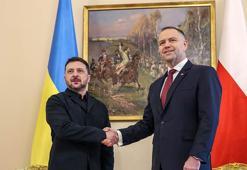 Polonya Cumhurbaşkanı Nawrocki, Zelenskiy'nin 'Beyaz Kartal' nişanını geri aldı