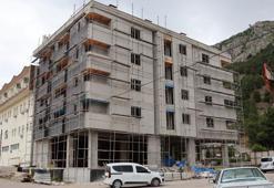 Amasya'da inşaatın 4'üncü katından düşen işçi öldü