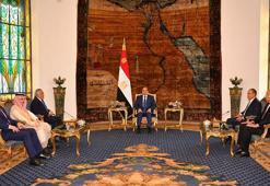 Bakan Fidan, Mısır Cumhurbaşkanı Sisi tarafından kabul edildi