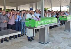 Malatya'da öldürülen anne-kız toprağa verildi