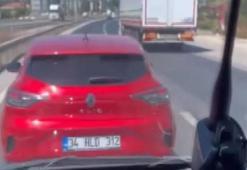 Silivri'de ambulansa yol vermeyen sürücü kamerada