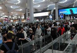 İstanbul Havalimanı’nda okulların kapanmasıyla tatil yoğunluğu başladı ​