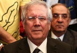 Aziz Yıldırım, Fenerbahçe’nin kamp yaptığı Topuk Yaylası’na geldi