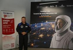Türkiye'nin ilk astronotu Alper Gezeravcı Medeniyet Teknopark'ta gençlerle buluştu