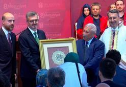 İbn Haldun Üniversitesi 8'inci mezunlarını uğurladı