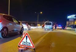 Bursa'da servis midibüsü ile otomobil çarpıştı: 6 yaralı