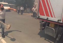 Silivri'de yangın ihbarına giden itfaiye ekibine kürek fırlattı