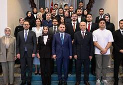 Bakan Gürlek, İstanbul 2 No’lu Barosu Başkanı Şamlı ve stajyer avukatları kabul etti