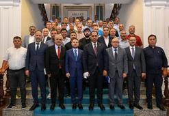 Bakan Gürlek, Erdemli Belediye Başkanı Kara ve muhtarları kabul etti