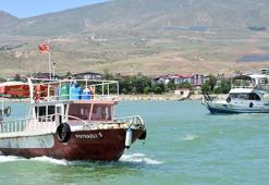 Van Gölü’nde inci kefaline sıkı koruma