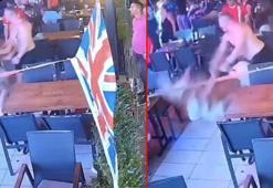 Marmaris'te restoranda İngiliz çiftin kavgası kamerada
