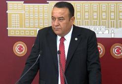 Adnan Beker, CHP'den istifa etti