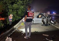 Arıza nedeniyle emniyet şeridinde duran otomobile TIR çarptı; 1 çocuk öldü, 3 yaralı