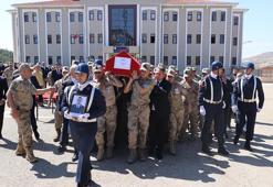 Kalp krizi geçirip hayatını kaybeden Uzman Çavuş Topaloğlu, son yolculuğuna uğurlandı