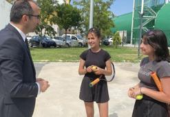 Iğdır kayısısı, tenis turnuvasında sporculara ikram edildi
