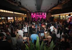 QNB Terminal Kadıköy'deki 7DE7, birinci yılını konser serisiyle kutladı