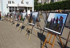 Trabzon'da çektiği 70 fotoğrafını, doğduğu hastaneye bağışladı