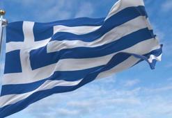 Girit Adası'nda orman yangını çıktı