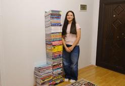 Çalıştığı kitaplar boyunu aşan İpek, LGS Türkiye birincisi oldu