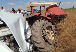 Çankırı'da otomobil park halindeki traktöre çarptı: 3 ölü, 1 yaralı