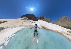 2 bin 500 metre rakımdaki buzul gölünde kayak