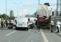 Bahçelievler'de arızalı kamyon için yolu bırakılan tuğla zincirleme kazaya neden oldu: 1 ölü
