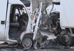 Esenler'de beş aracın karıştığı zincirleme kaza: 3 yaralı