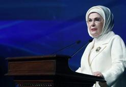 Emine Erdoğan'dan '15 Temmuz' mesajı