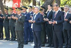 İzmir'de 15 Temmuz şehitleri dualarla anıldı