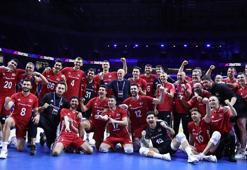 A Milli Erkek Voleybol Takımı, Sırbistan'ı set vermeden geçti