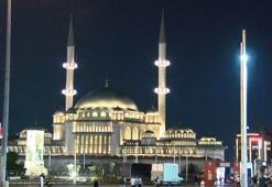 15 Temmuz'un 10'uncu yılında İstanbul'daki camilerde sela okundu