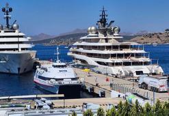 Bodrum'a demir atan iki lüks yat, toplam 615 ton yakıt aldı