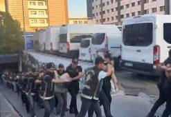 İstanbul merkezli 12 ilde 4 ayrı suç örgütüne operasyonda gözaltına alınan 103 şüpheli adliyeye sevk edildi