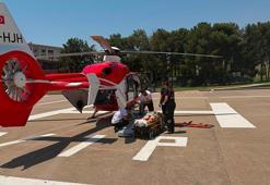 TIR'ın çarptığı yaya, ambulans helikopterle Diyarbakır'a sevk edildi