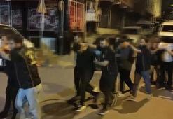 Bağcılar’da uyuşturucu operasyonunda 'Yan dairedekileri de aldılar mı' deyince 5 firari hükümlü yakalandı
