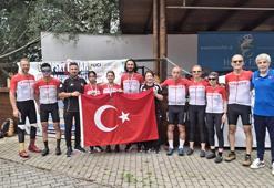 Bakan Bak’tan milli para bisikletçiler için tebrik mesajı