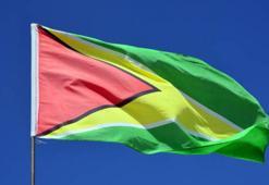 Guyana açıklarında 116 yolcuyu taşıyan feribot alabora oldu