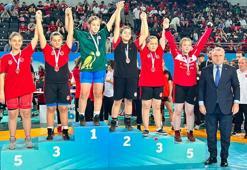 Bakan Bak: Bu gençlerin içinden Avrupa, dünya ve olimpiyat şampiyonları çıkacak