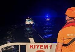 Çanakkale'de sürüklenen tekne kurtarıldı