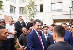 Bakan Kurum Malatya’da Bakırcılar Çarşısı’nı açtı, depremzede aileye misafir oldu