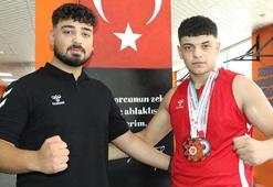 Kuzeninden görüp başladığı dövüş sporlarında dereceler yapan Taha, Dünya Şampiyonası’na hazırlanıyor