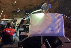 Otomobil köprüden sulama kanalına düştü: 4 yaralı