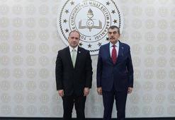 Bakan Tekin, Gürcistan Eğitim, Bilim ve Gençlik Bakanı Mikanadze ile bir araya geldi