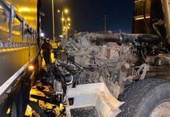 TIR'la çarpışan hafriyat kamyonun kupa kısmı koptu, şoförü yaralandı