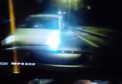 Silivri'de otoyolda otomobile çarpıp önünü kestiler; saldırı kamerada
