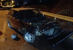 Bursa'da ağaca çarpan otomobilin sürücüsü yaralandı