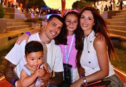 İspanyol yıldız Pedro Porro'nun tatil tercihi Antalya oldu